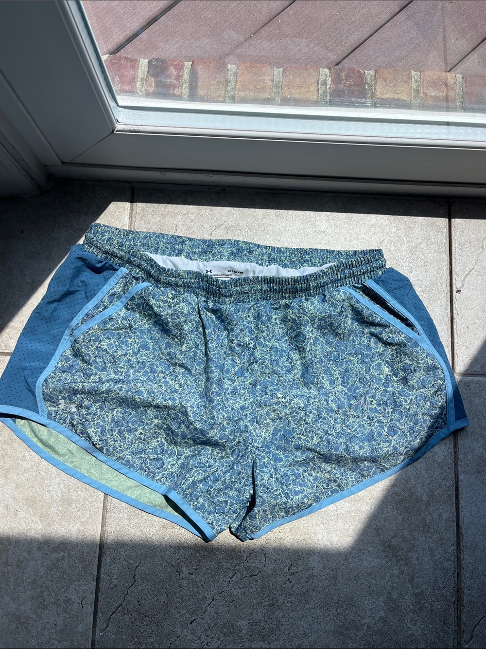 Under Armour Blue-Green Patterned HeatGear Athletic Shorts